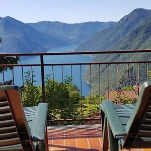 Villamarinapigra View , Pigra Italie